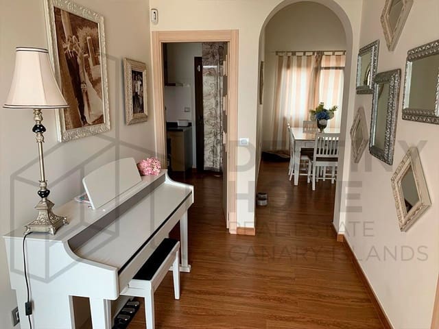 4 chambre Villa/Maison à vendre à Caleta de Fuste, Antigua avec piscine garage - 760 000 € (Ref: 8089053)