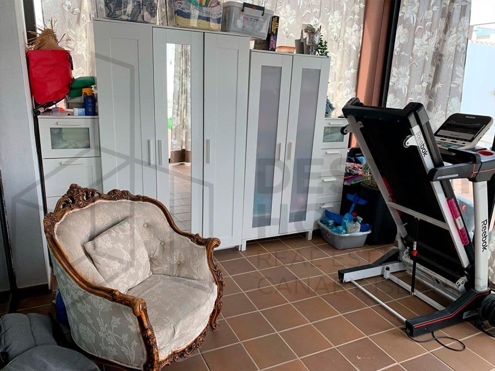 4 soveværelse Villa til salg i Caleta de Fuste med swimmingpool garage - € 760.000 (Ref: 8089053)