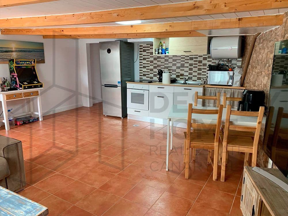 4 soveværelse Villa til salg i Caleta de Fuste med swimmingpool garage - € 760.000 (Ref: 8089053)