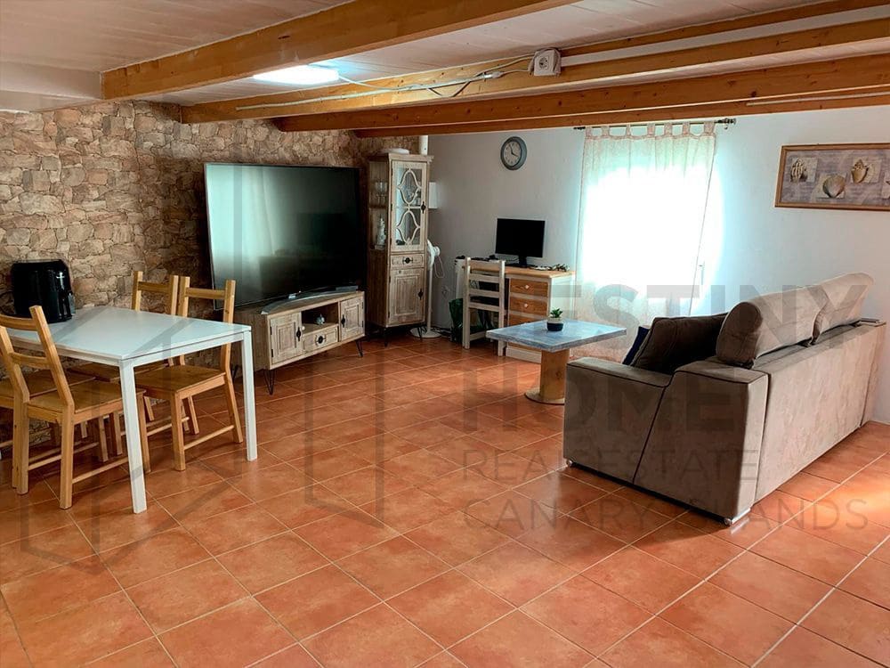 4 soveværelse Villa til salg i Caleta de Fuste med swimmingpool garage - € 760.000 (Ref: 8089053)