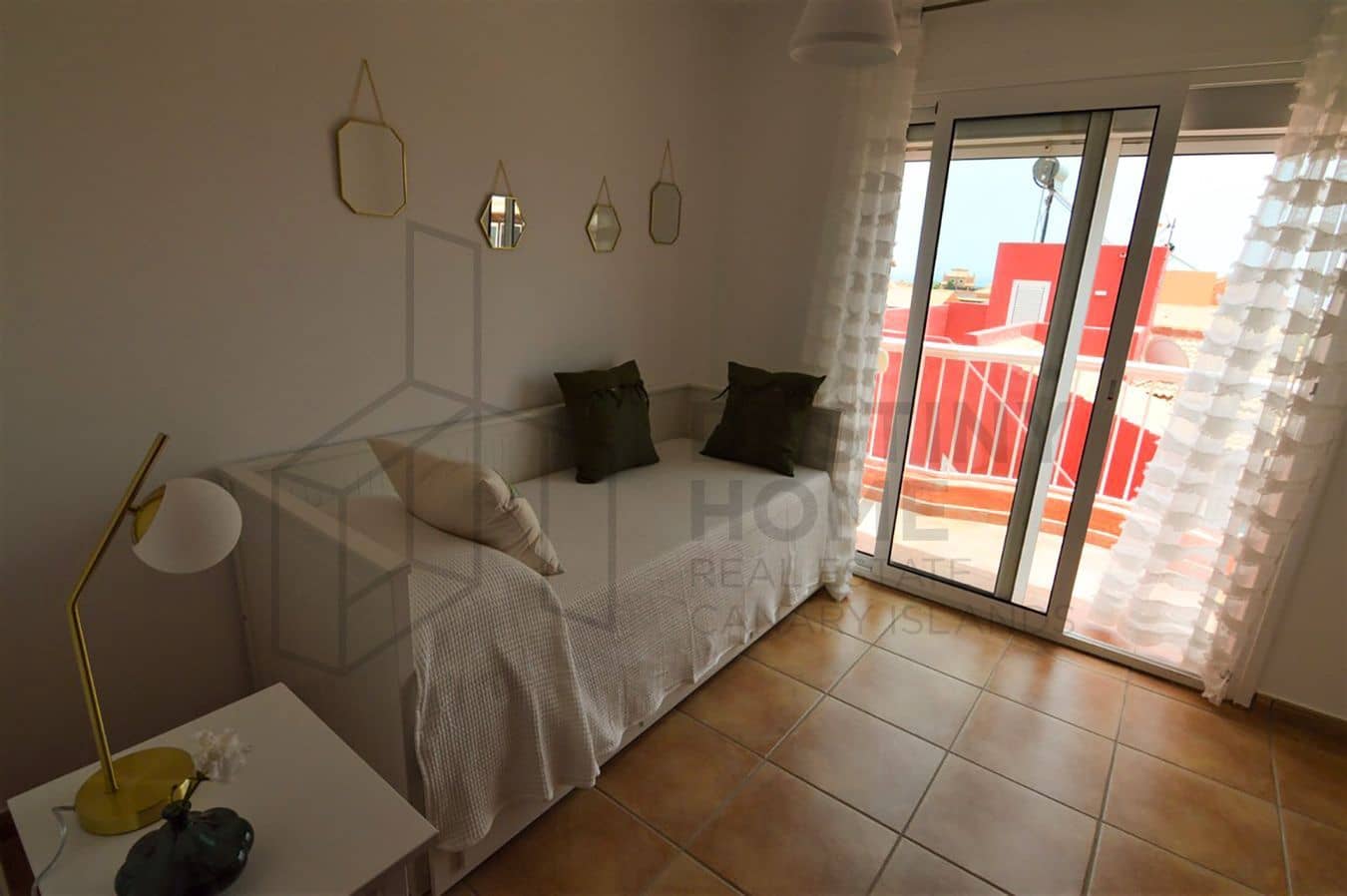 3 soveværelse Villa til leje i Corralejo med swimmingpool - € 2.400 (Ref: 8142651)