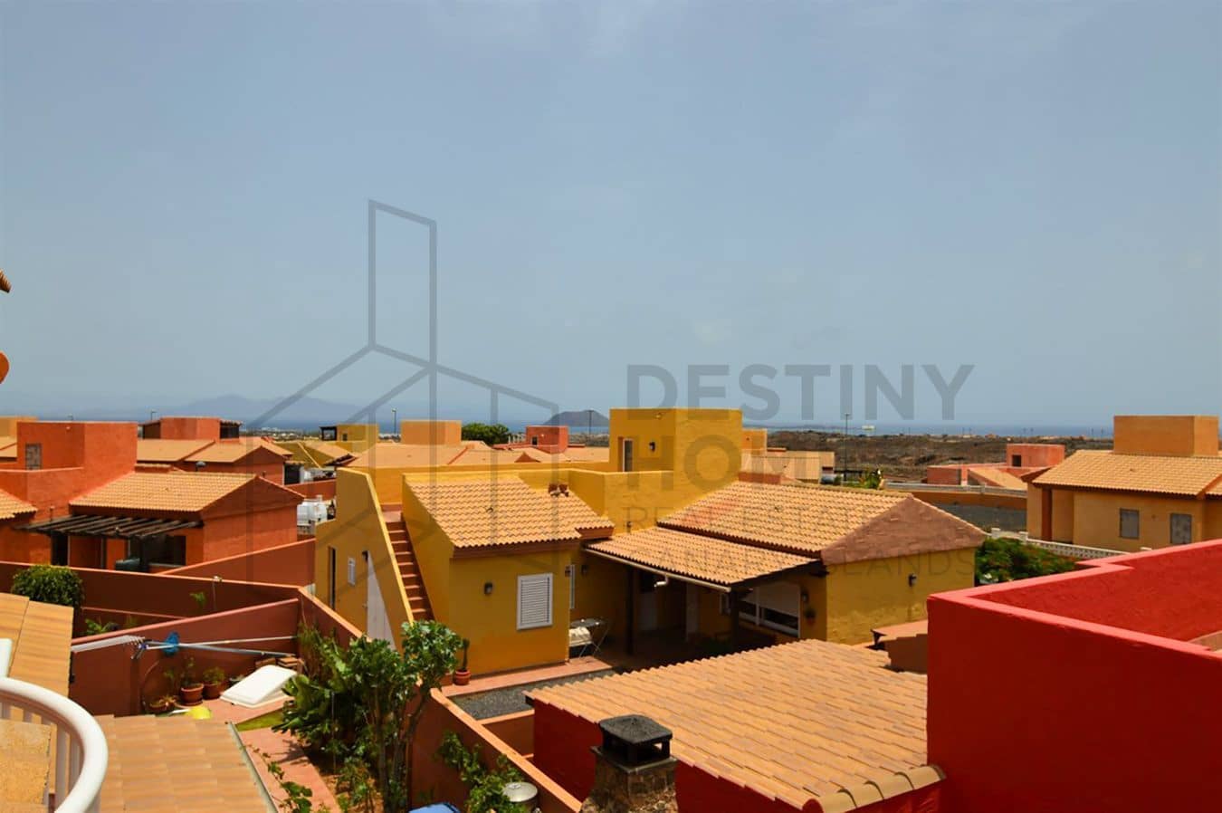 3 soveværelse Villa til leje i Corralejo med swimmingpool - € 2.400 (Ref: 8142651)