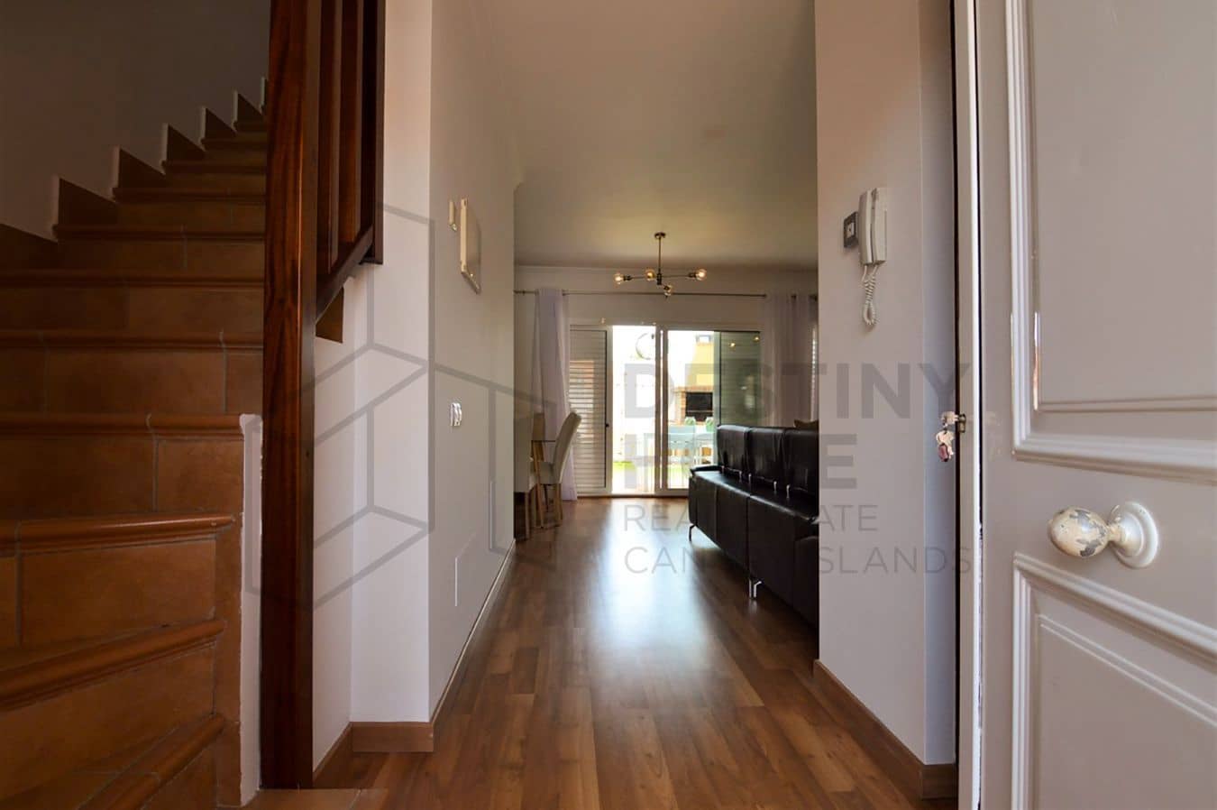 3 soveværelse Villa til leje i Corralejo med swimmingpool - € 2.400 (Ref: 8142651)