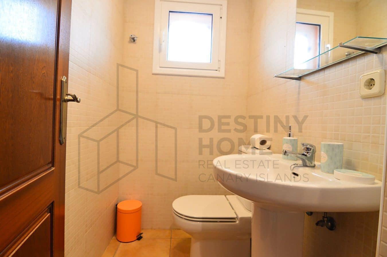 3 soveværelse Villa til leje i Corralejo med swimmingpool - € 2.400 (Ref: 8142651)