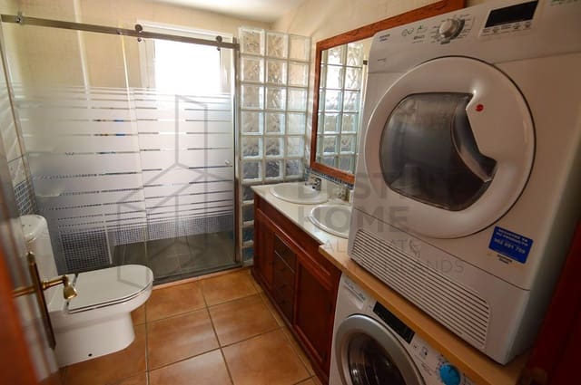 3 camera da letto Villa da affittare in Corralejo, La Oliva con piscina - 2.400 € (Rif: 8142651)