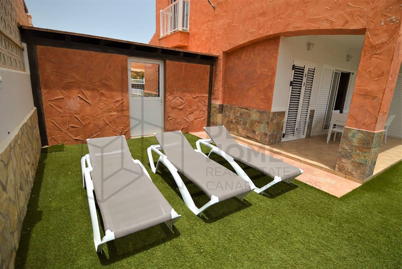 3 soveværelse Villa til leje i Corralejo med swimmingpool - € 2.400 (Ref: 8142651)