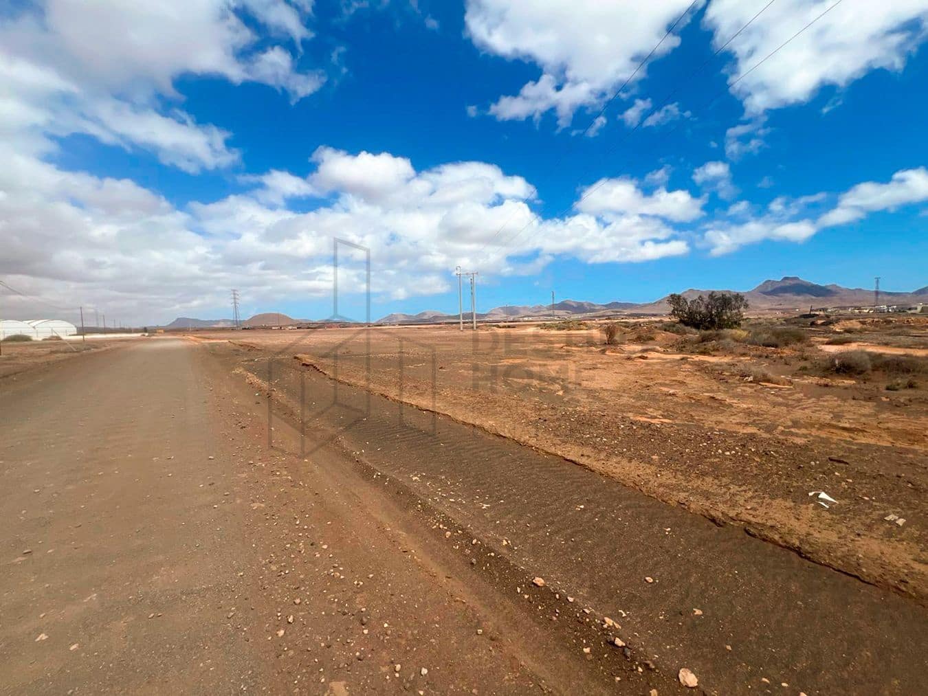 Teren niezagospodarowany na sprzedaż w Tuineje - 170 000 € (Ref: 8145993)