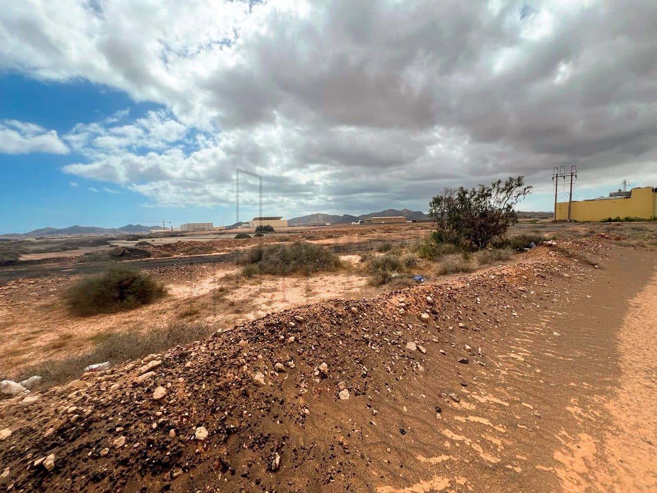 Teren niezagospodarowany na sprzedaż w Tuineje - 170 000 € (Ref: 8145993)