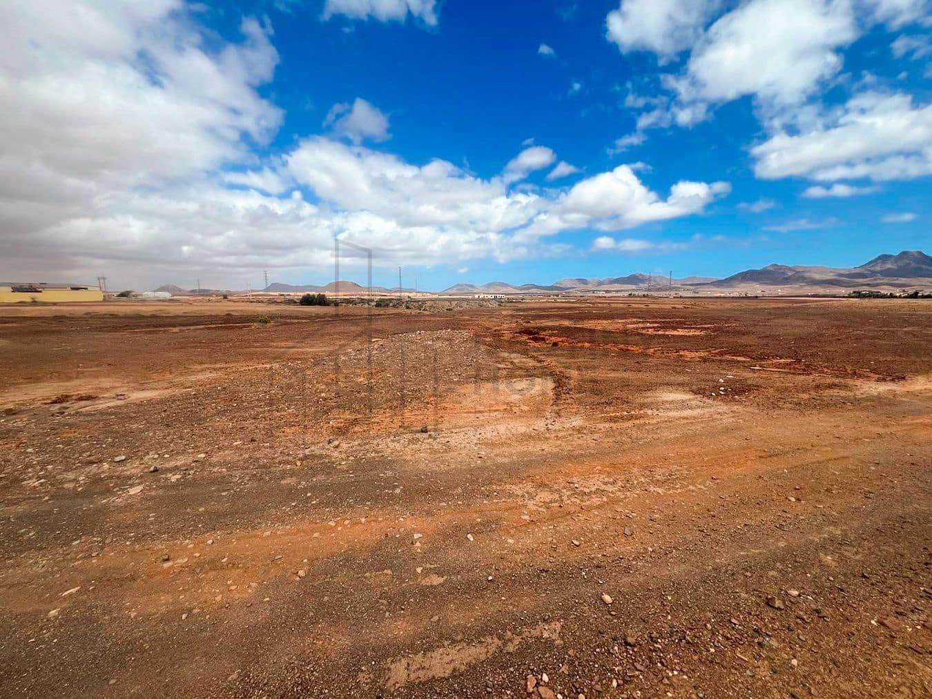 Teren niezagospodarowany na sprzedaż w Tuineje - 170 000 € (Ref: 8145993)