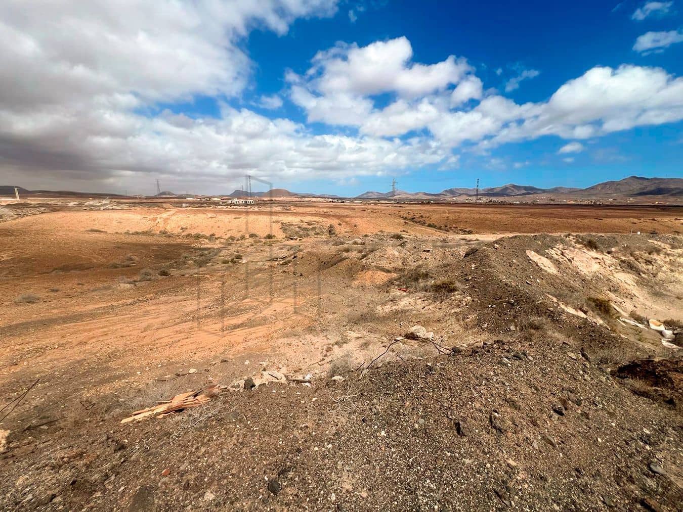 Teren niezagospodarowany na sprzedaż w Tuineje - 170 000 € (Ref: 8145993)