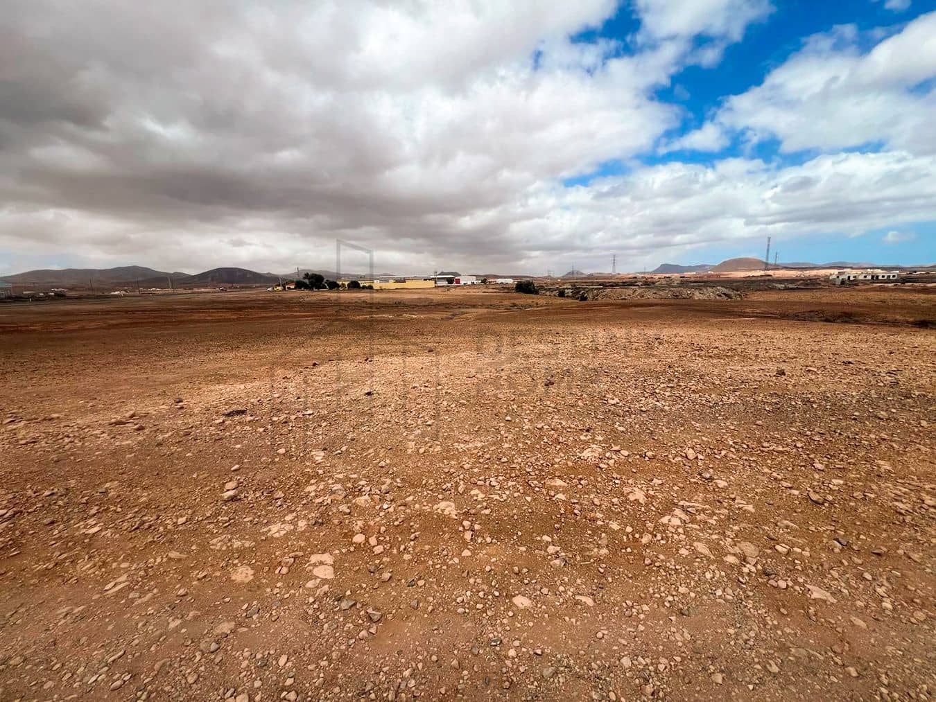 Teren niezagospodarowany na sprzedaż w Tuineje - 170 000 € (Ref: 8145993)