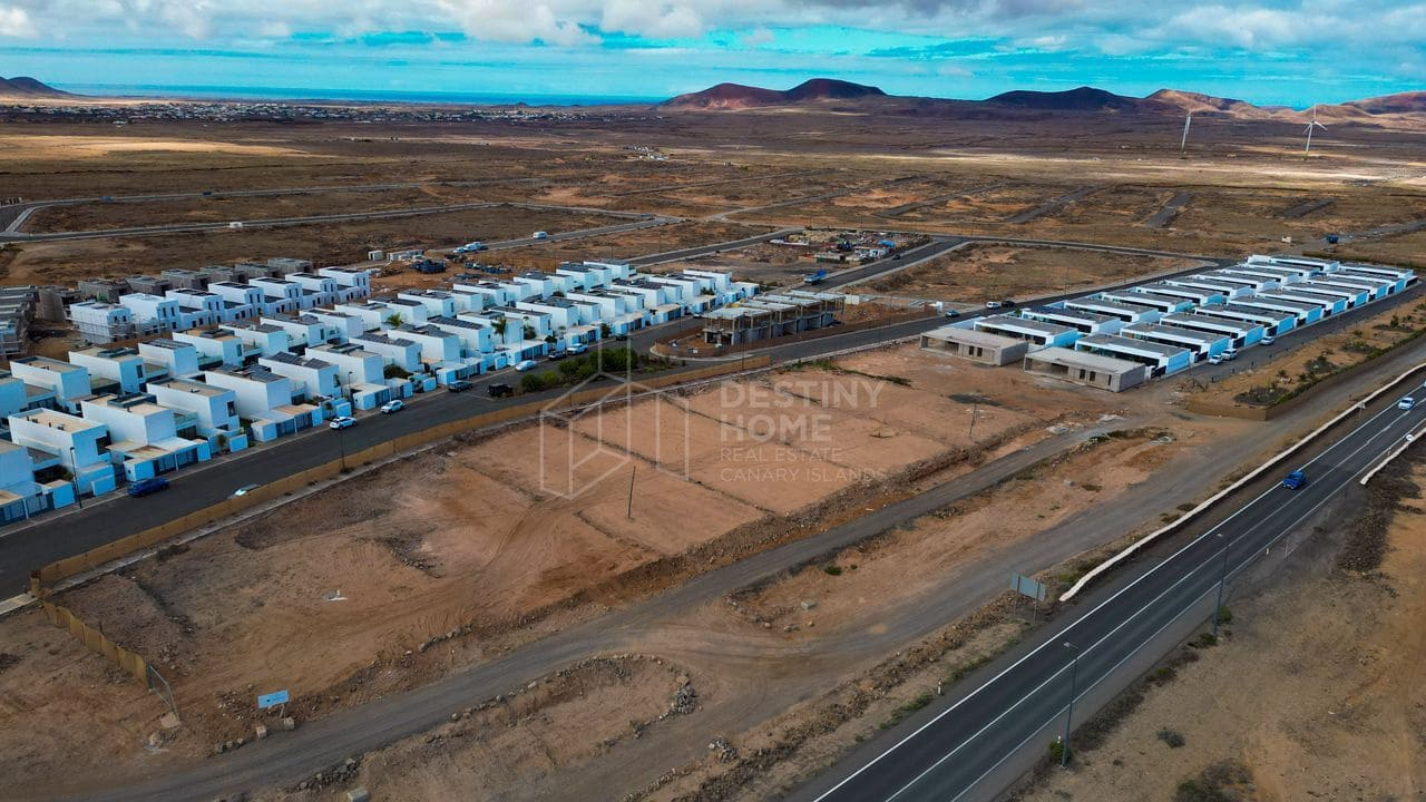 3 soverom Villa til salgs i Villaverde med svømmebasseng garasje - € 487 000 (Ref: 8187863)