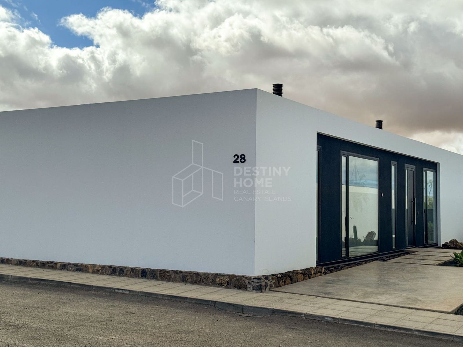 3 soverom Villa til salgs i Villaverde med svømmebasseng garasje - € 487 000 (Ref: 8187863)