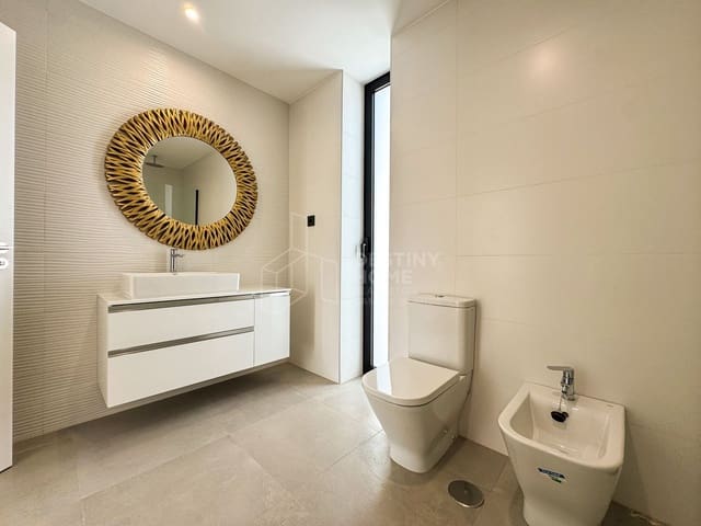 3 chambre Villa/Maison à vendre à Villaverde, La Oliva avec piscine garage - 487 000 € (Ref: 8187863)