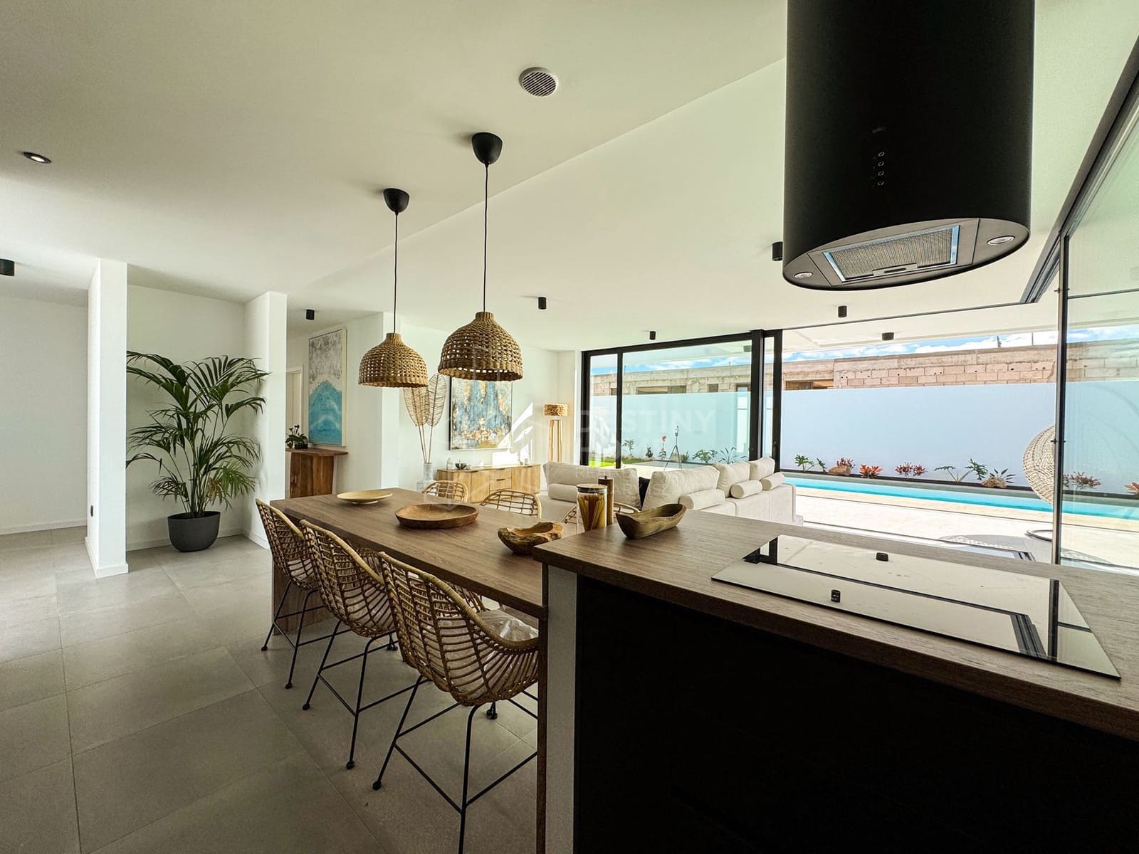 3 soverom Villa til salgs i Villaverde med svømmebasseng garasje - € 487 000 (Ref: 8187863)