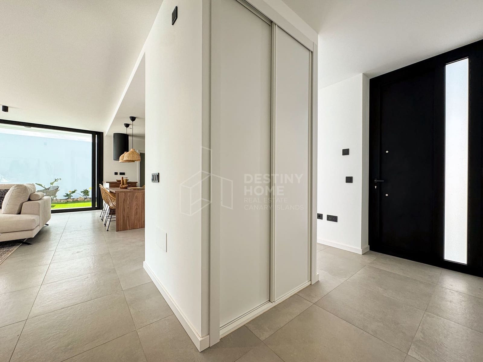 3 soverom Villa til salgs i Villaverde med svømmebasseng garasje - € 487 000 (Ref: 8187863)