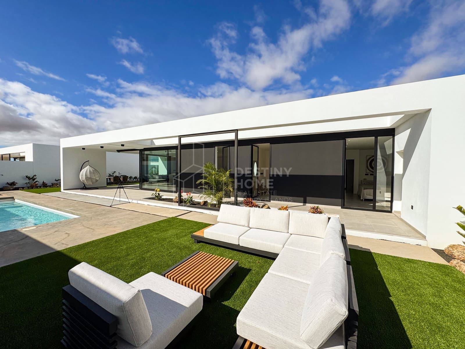 3 soverom Villa til salgs i Villaverde med svømmebasseng garasje - € 487 000 (Ref: 8187863)