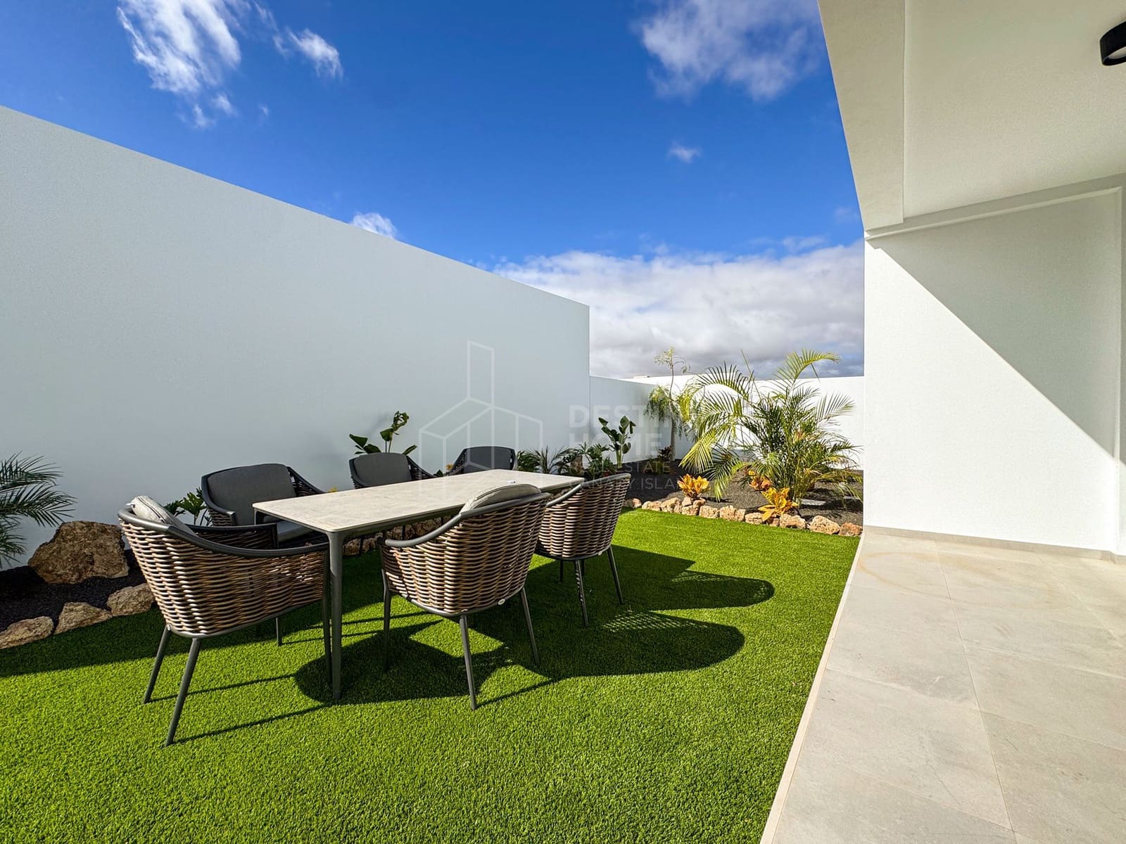 3 soverom Villa til salgs i Villaverde med svømmebasseng garasje - € 487 000 (Ref: 8187863)