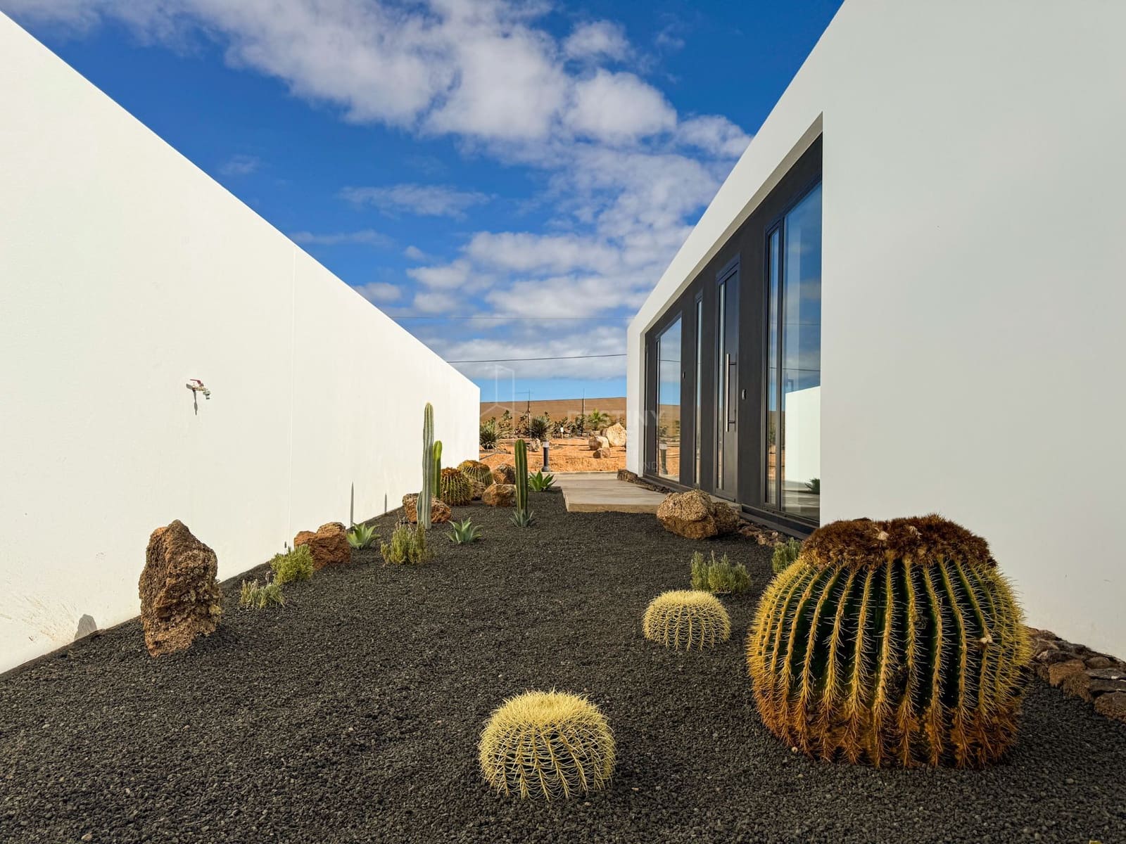 3 soverom Villa til salgs i Villaverde med svømmebasseng garasje - € 487 000 (Ref: 8187863)