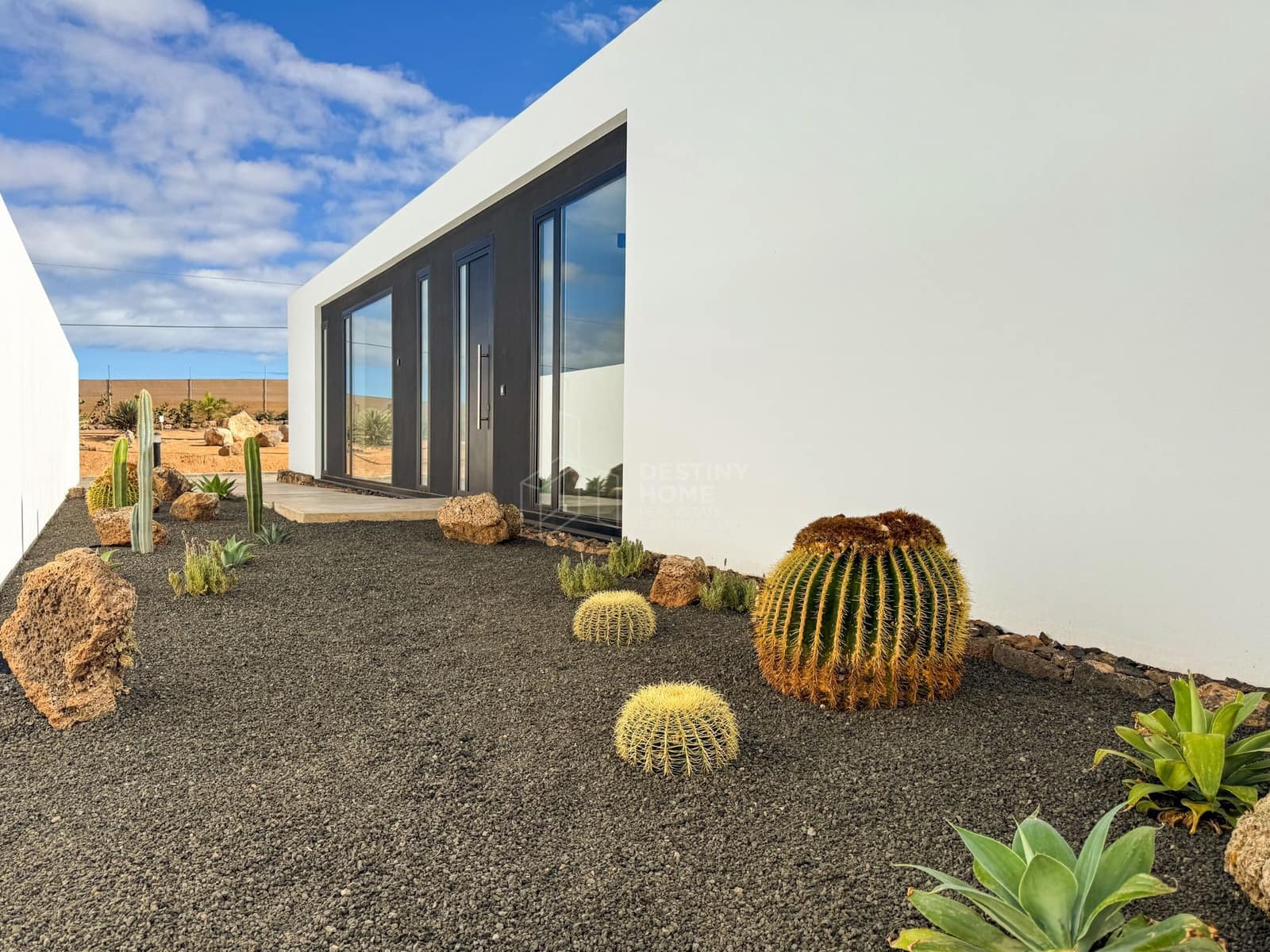 3 soverom Villa til salgs i Villaverde med svømmebasseng garasje - € 487 000 (Ref: 8187863)