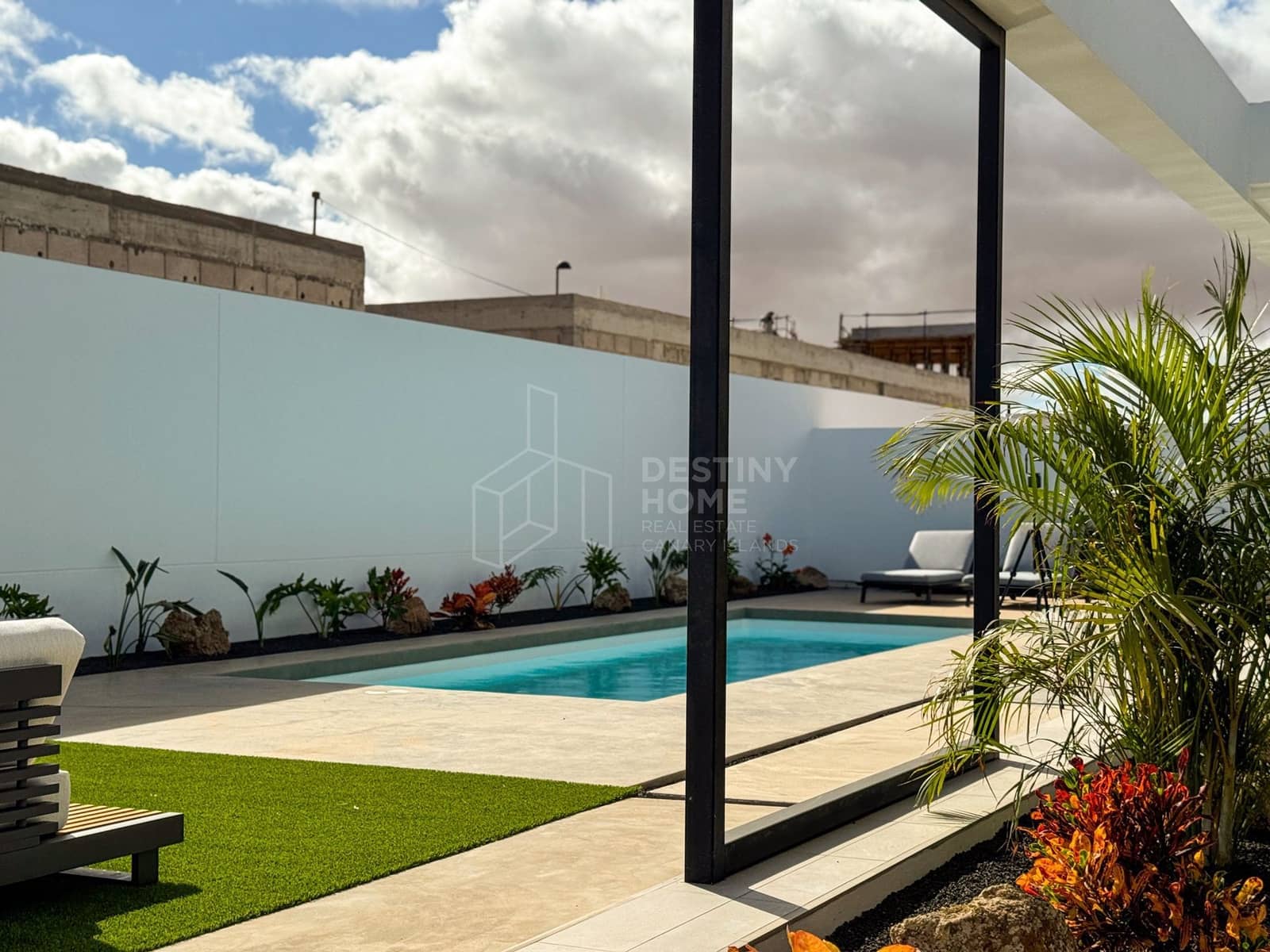 3 soverom Villa til salgs i Villaverde med svømmebasseng garasje - € 487 000 (Ref: 8187863)