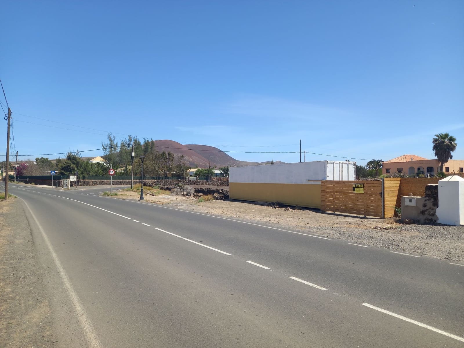 Grunde uden byggetilladelser til salg i Lajares - € 295.000 (Ref: 8247377)