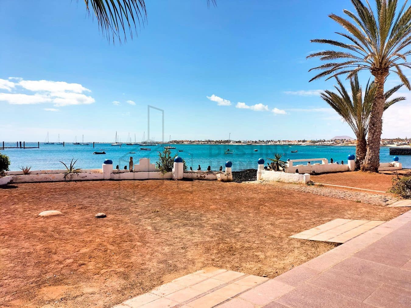 6 soveværelse Villa til salg i Corralejo - € 3.000.000 (Ref: 8448050)