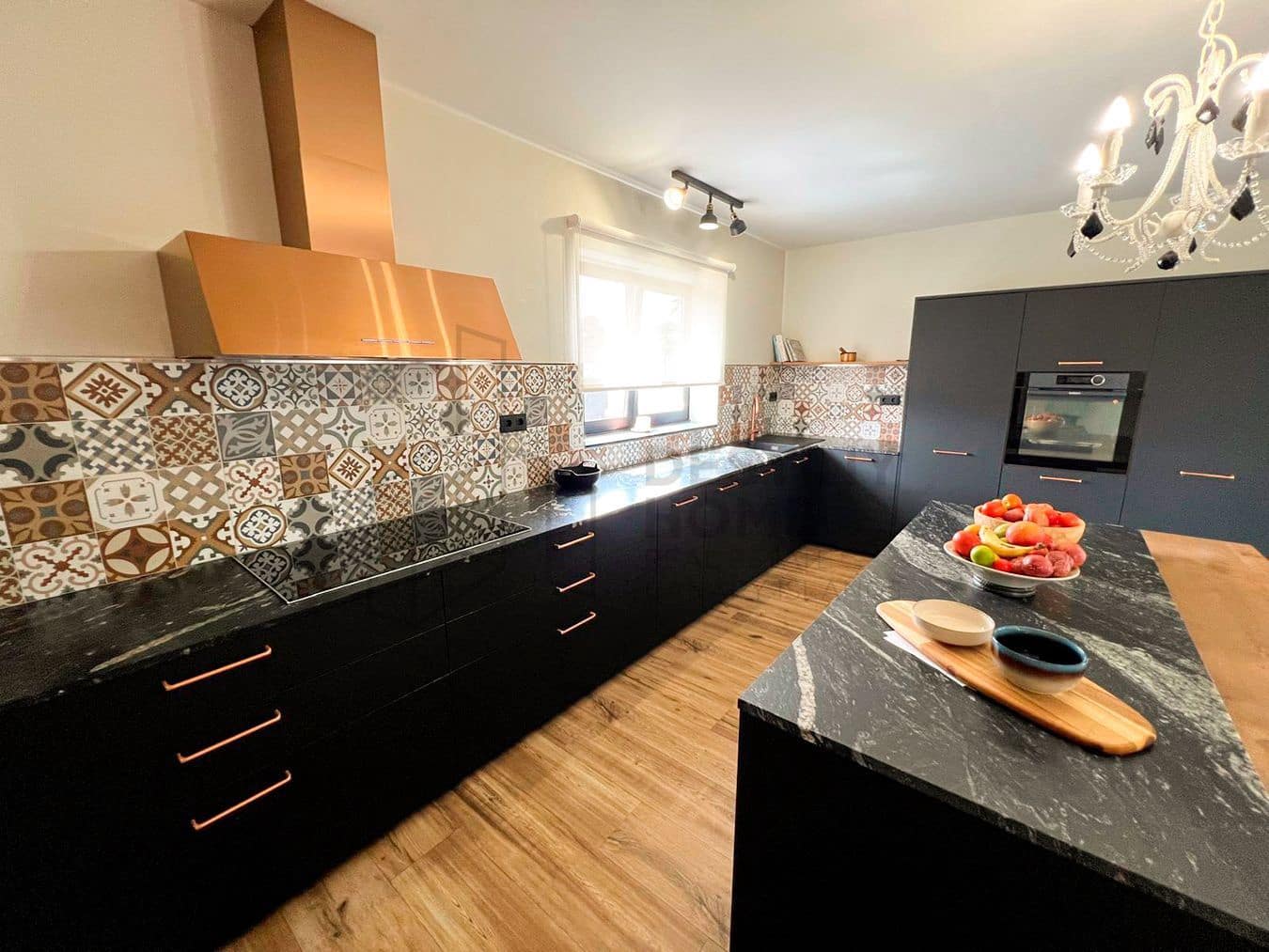 3 soveværelse Villa til salg i Llanos de la Concepcion med garage - € 650.000 (Ref: 8449924)