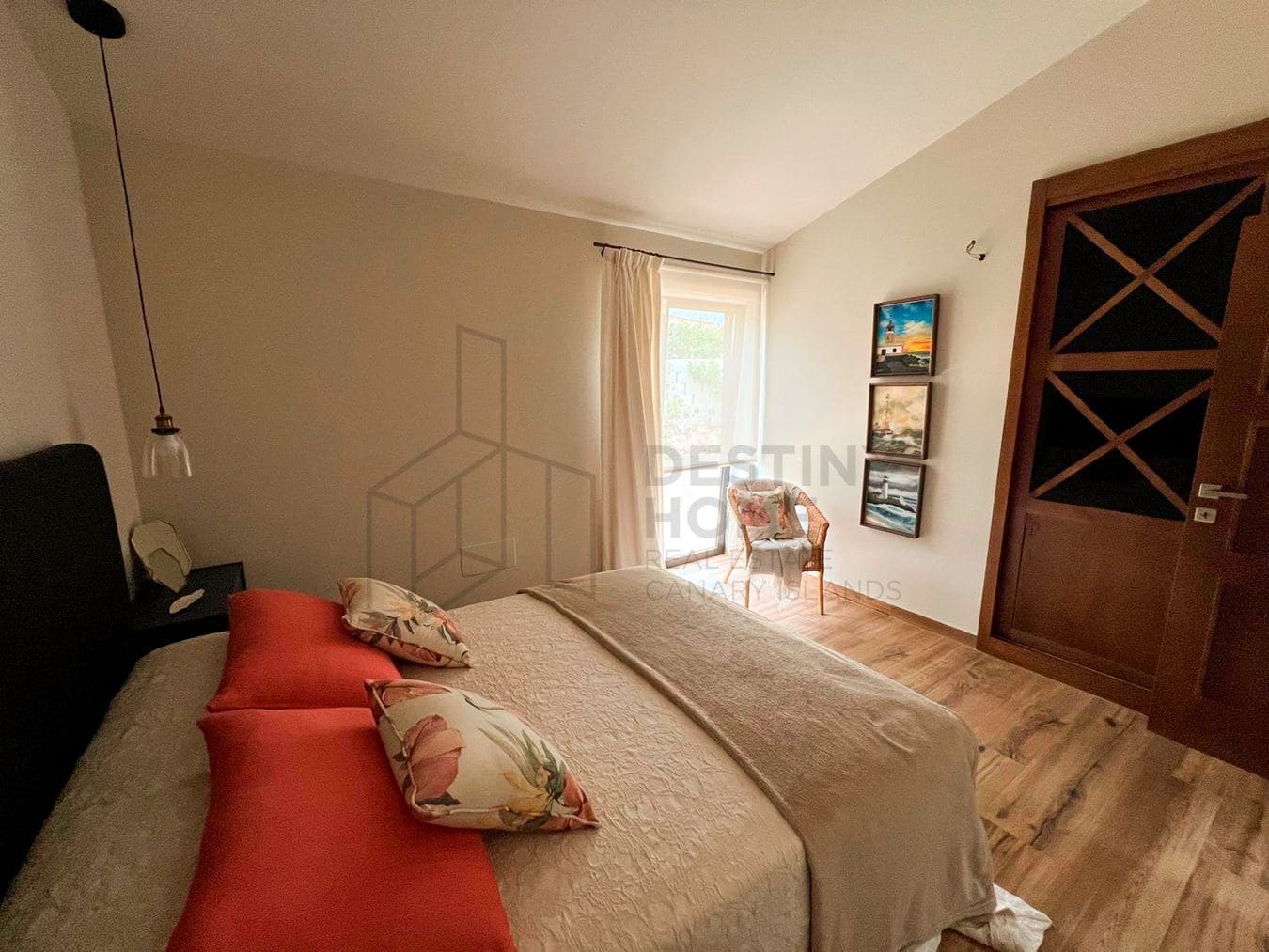 3 soveværelse Villa til salg i Llanos de la Concepcion med garage - € 650.000 (Ref: 8449924)