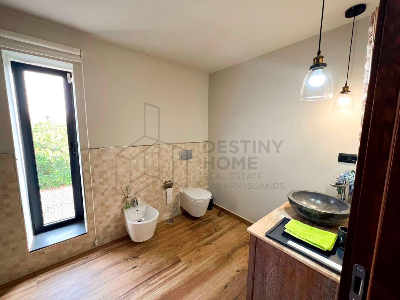 3 soveværelse Villa til salg i Llanos de la Concepcion med garage - € 650.000 (Ref: 8449924)