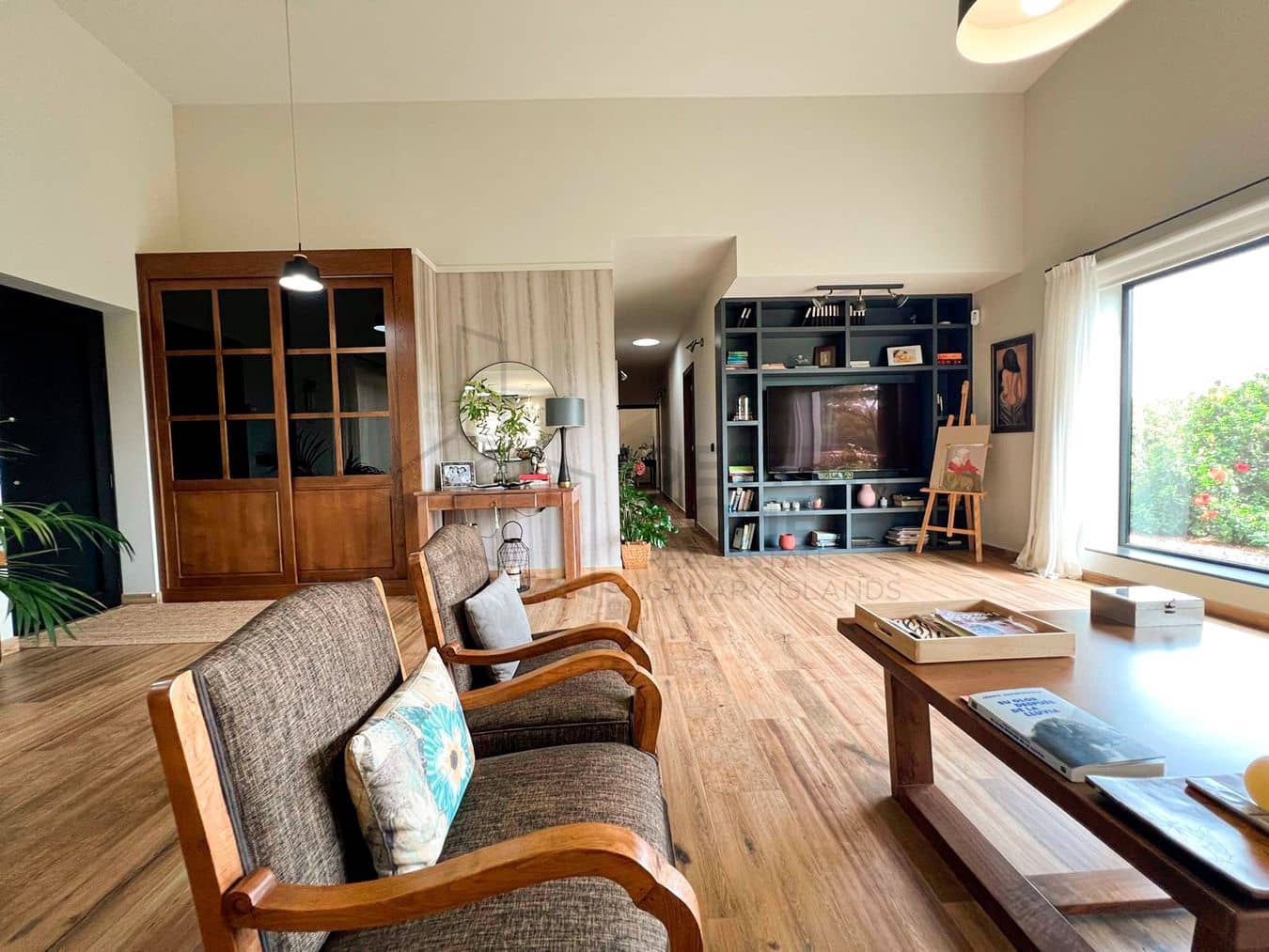 3 soveværelse Villa til salg i Llanos de la Concepcion med garage - € 650.000 (Ref: 8449924)