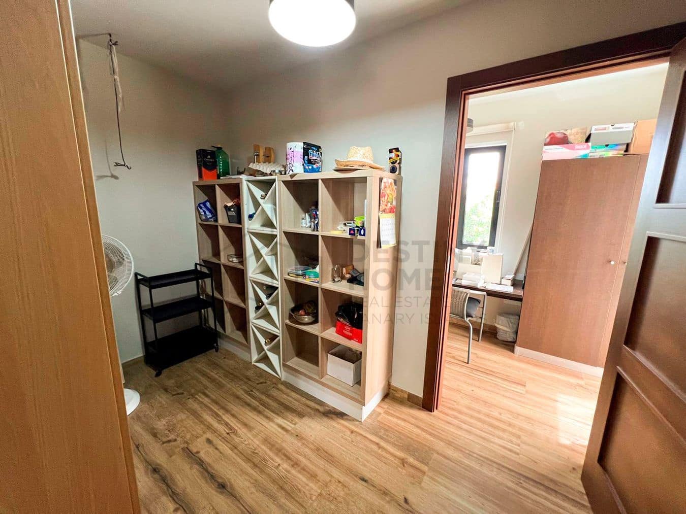 3 soveværelse Villa til salg i Llanos de la Concepcion med garage - € 650.000 (Ref: 8449924)