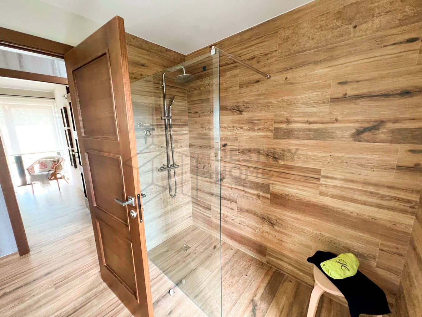 3 soveværelse Villa til salg i Llanos de la Concepcion med garage - € 650.000 (Ref: 8449924)