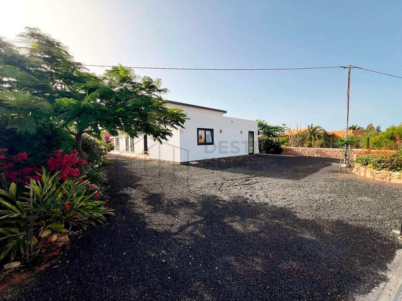 3 soveværelse Villa til salg i Llanos de la Concepcion med garage - € 650.000 (Ref: 8449924)