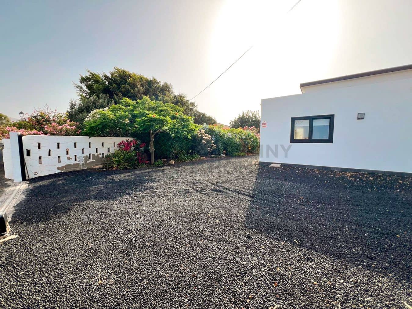 3 soveværelse Villa til salg i Llanos de la Concepcion med garage - € 650.000 (Ref: 8449924)