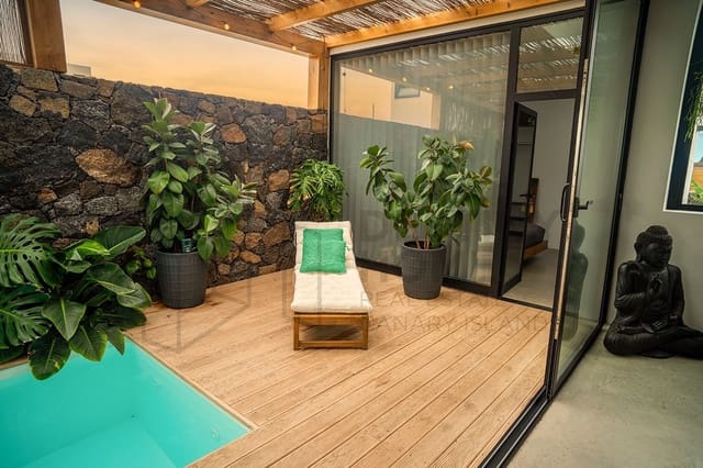 1 soverom Villa til salgs i Lajares, La Oliva med svømmebasseng garasje - € 479 000 (Ref: 8463456)