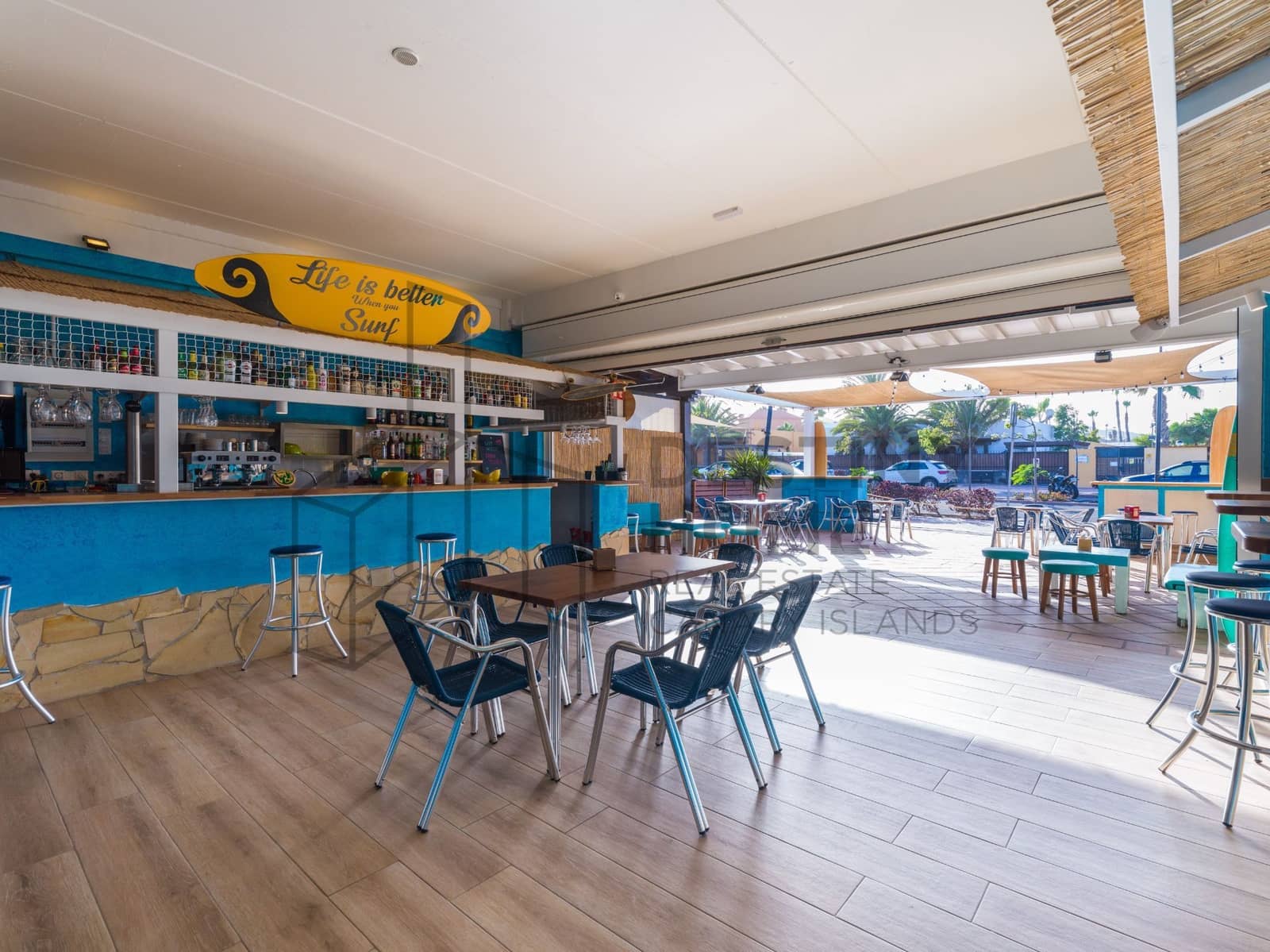 Erhverv til salg i Corralejo - € 400.000 (Ref: 8579377)