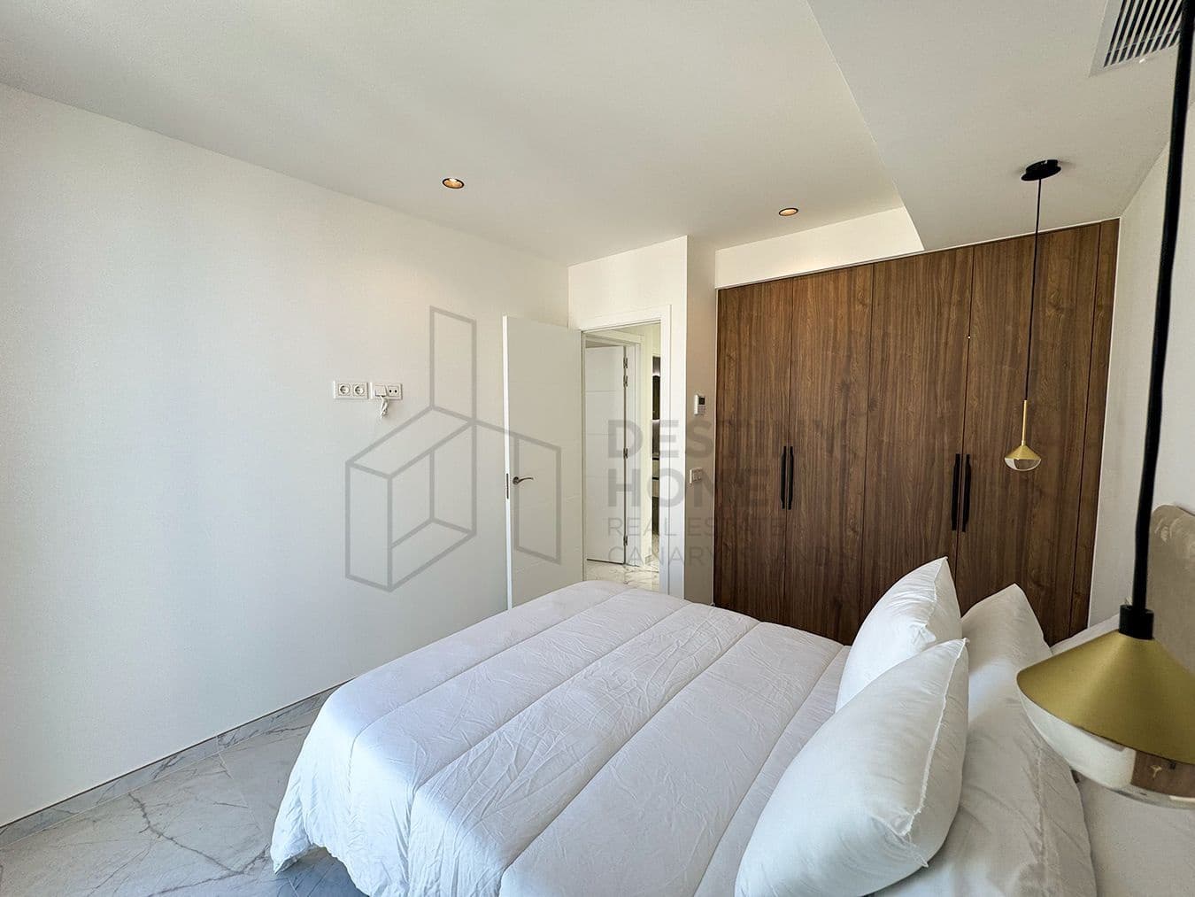 3 soveværelse Semi-Rækkehus til salg i Corralejo med swimmingpool garage - € 450.000 (Ref: 8644678)