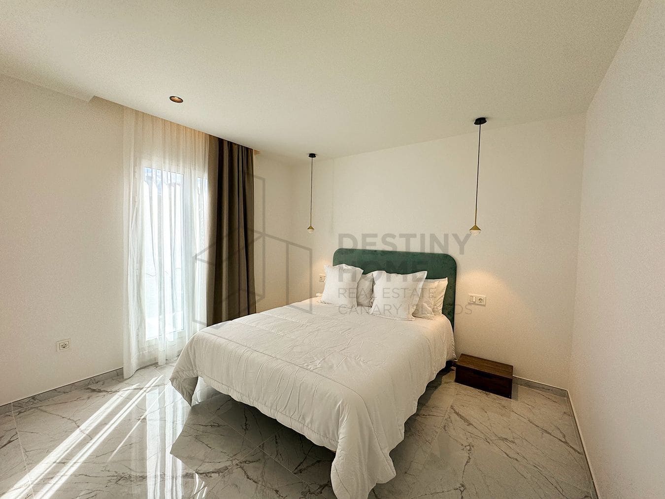 3 soveværelse Semi-Rækkehus til salg i Corralejo med swimmingpool garage - € 450.000 (Ref: 8644678)