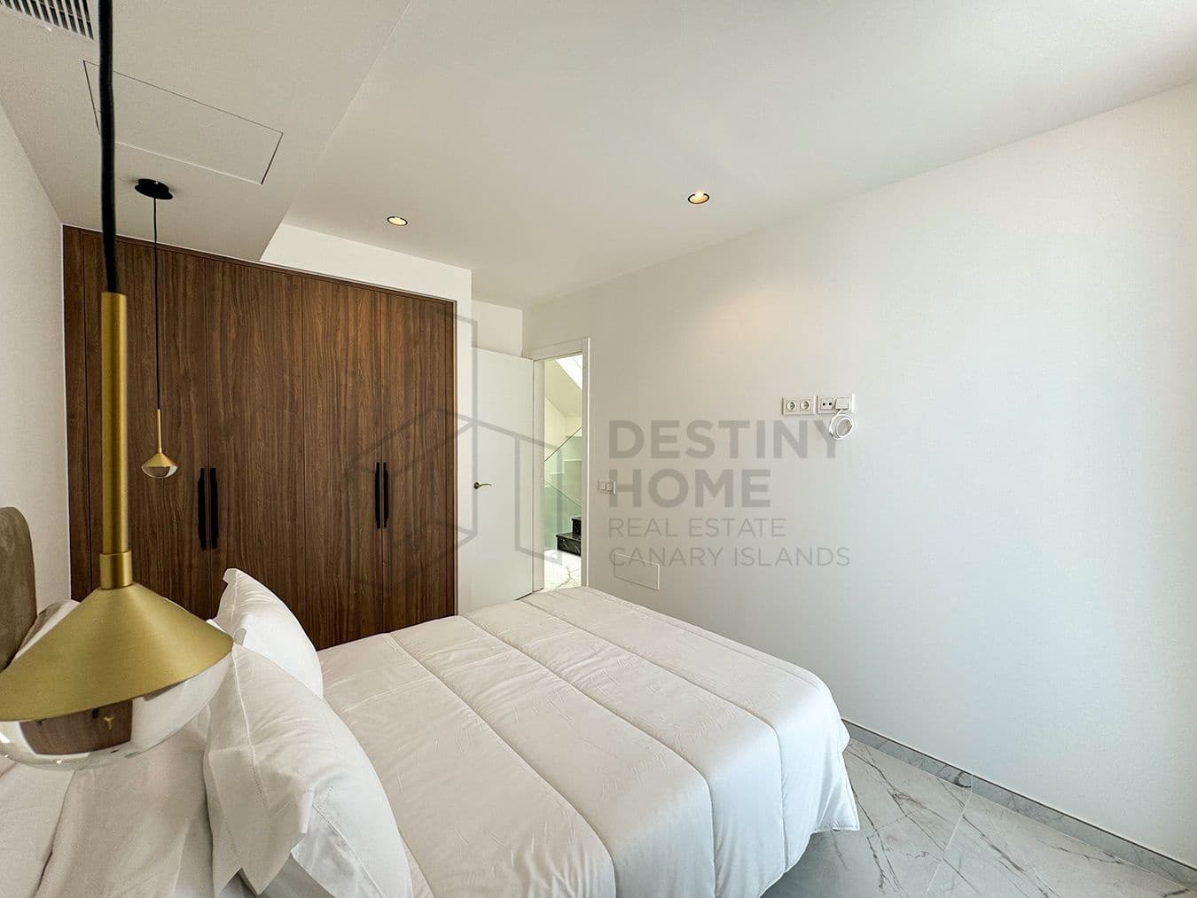 3 soveværelse Semi-Rækkehus til salg i Corralejo med swimmingpool garage - € 450.000 (Ref: 8644678)