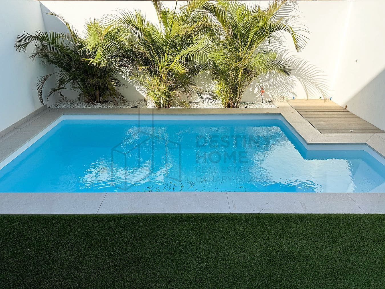 3 soveværelse Semi-Rækkehus til salg i Corralejo med swimmingpool garage - € 450.000 (Ref: 8644678)