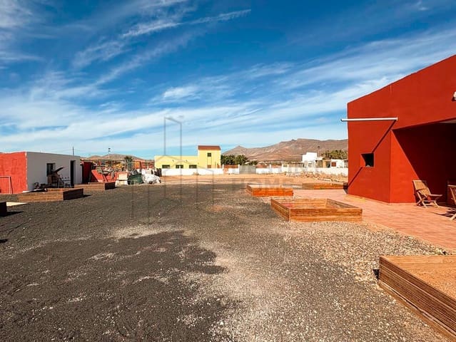 5 sovrum Villa till salu i Puerto del Rosario - 490 000 € (Ref: 8652061)