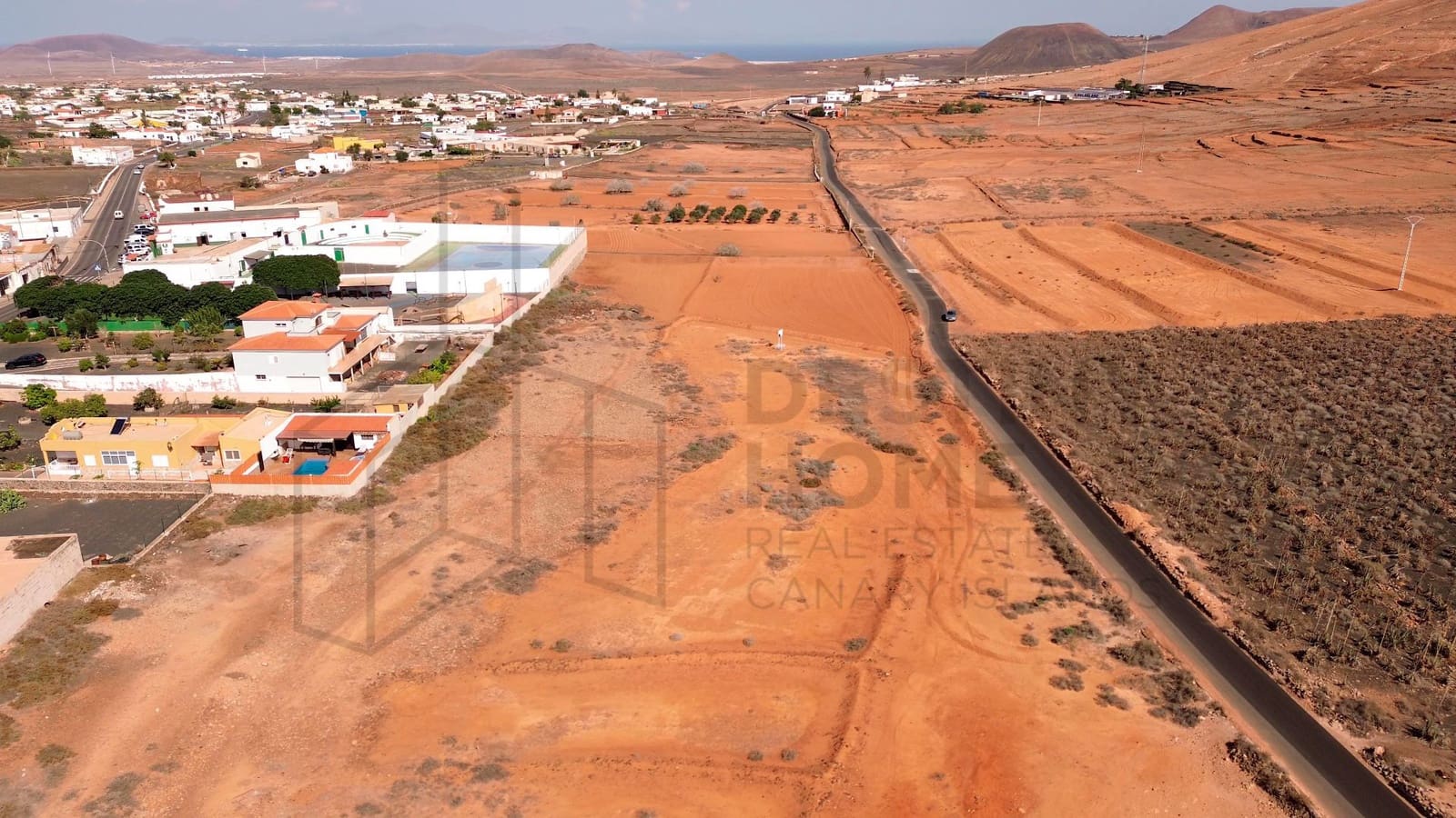 Grunde uden byggetilladelser til salg i Villaverde - € 99.000 (Ref: 8656109)