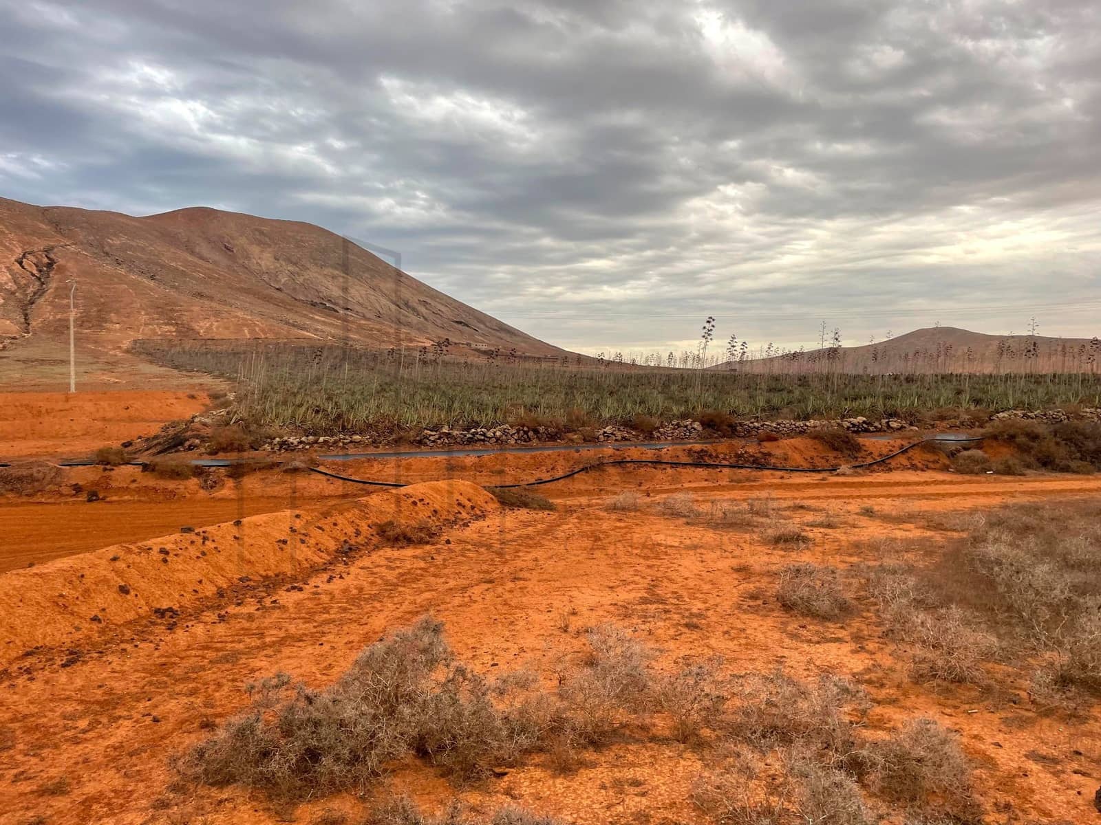 Grunde uden byggetilladelser til salg i Villaverde - € 99.000 (Ref: 8656109)