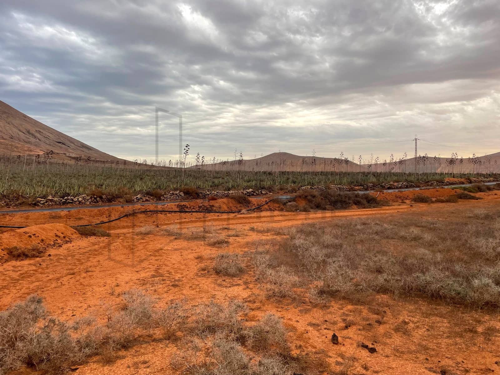 Grunde uden byggetilladelser til salg i Villaverde - € 99.000 (Ref: 8656109)