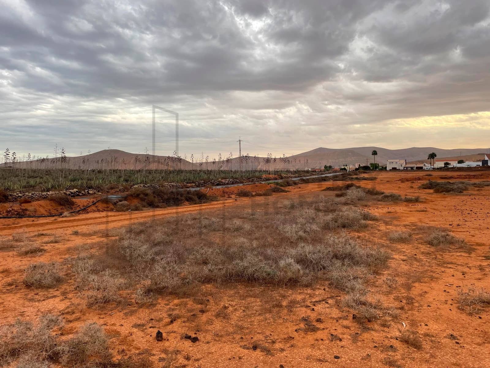 Grunde uden byggetilladelser til salg i Villaverde - € 99.000 (Ref: 8656109)