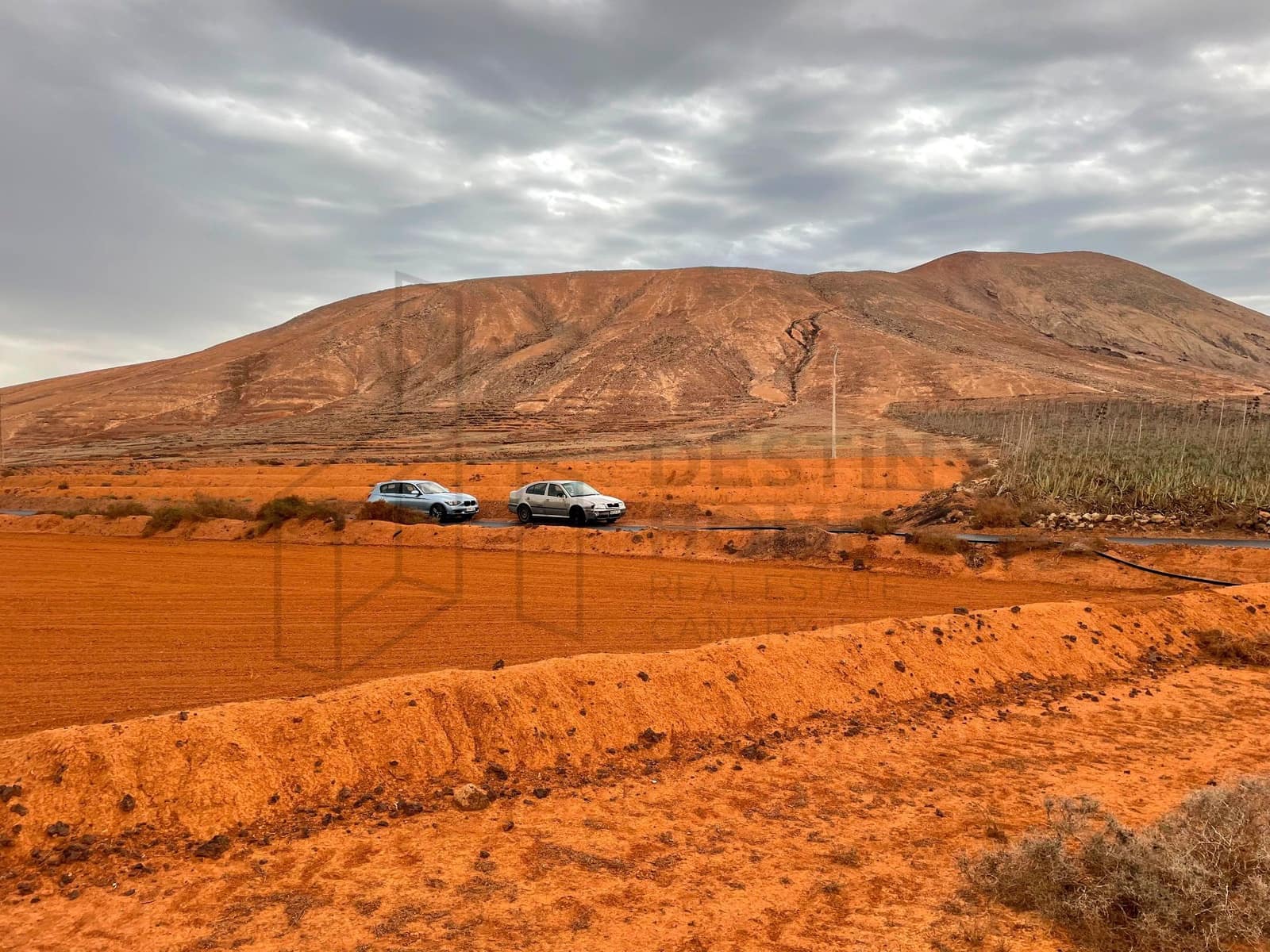 Grunde uden byggetilladelser til salg i Villaverde - € 99.000 (Ref: 8656109)