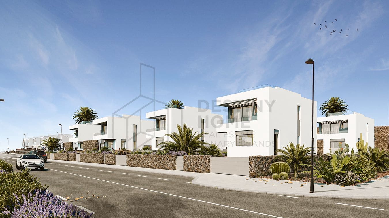3 soveværelse Villa til salg i Corralejo med swimmingpool garage - € 670.000 (Ref: 8668002)