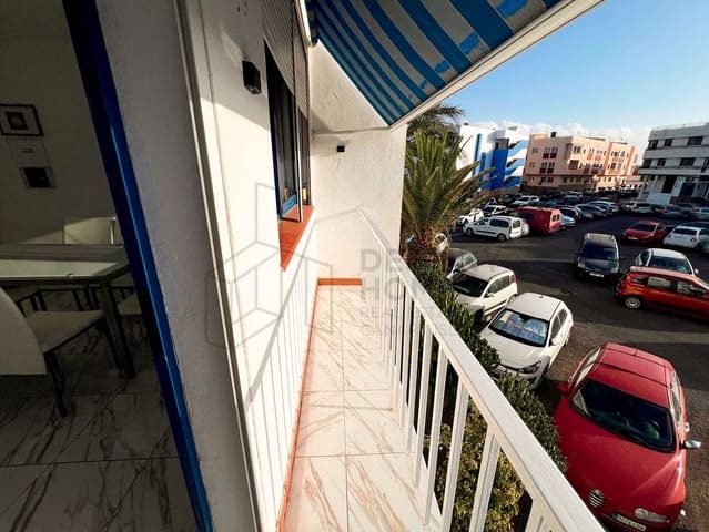 3 bedroom Townhouse for sale in Corralejo, La Oliva - € 290,000 (Ref: 8679453)