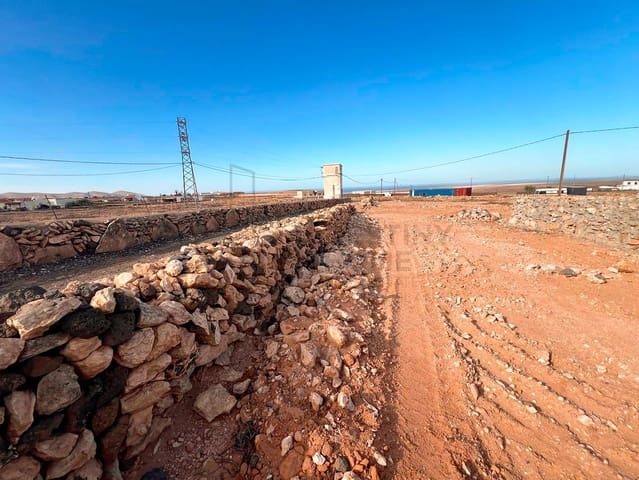 Terre non Aménagée à vendre à Tindaya, La Oliva - 135 000 € (Ref: 8706822)